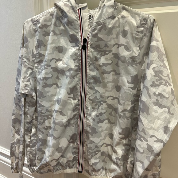 Kids Camo raincoat size 12 - Picture 2 of 6